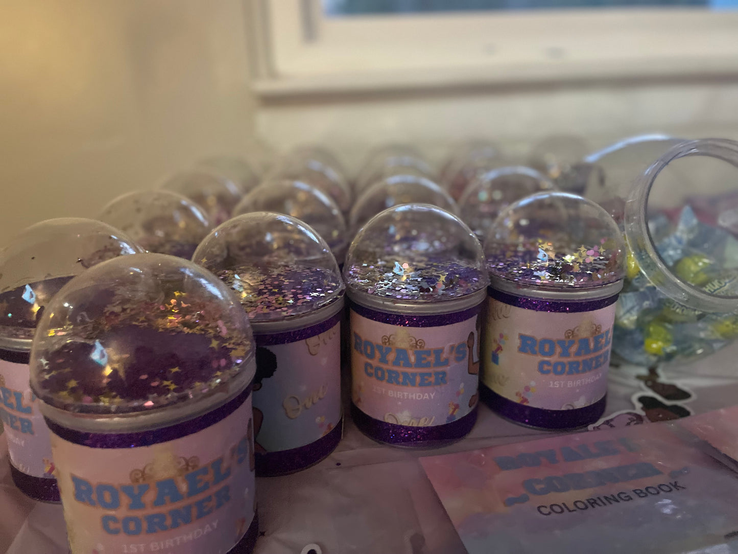 CUSTOMIZED PRINGLE CAN W/DOME